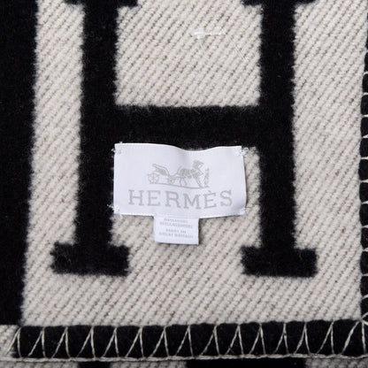 Hermes Wool Cashmere Signature Avalon Blanket Black 3 of 3