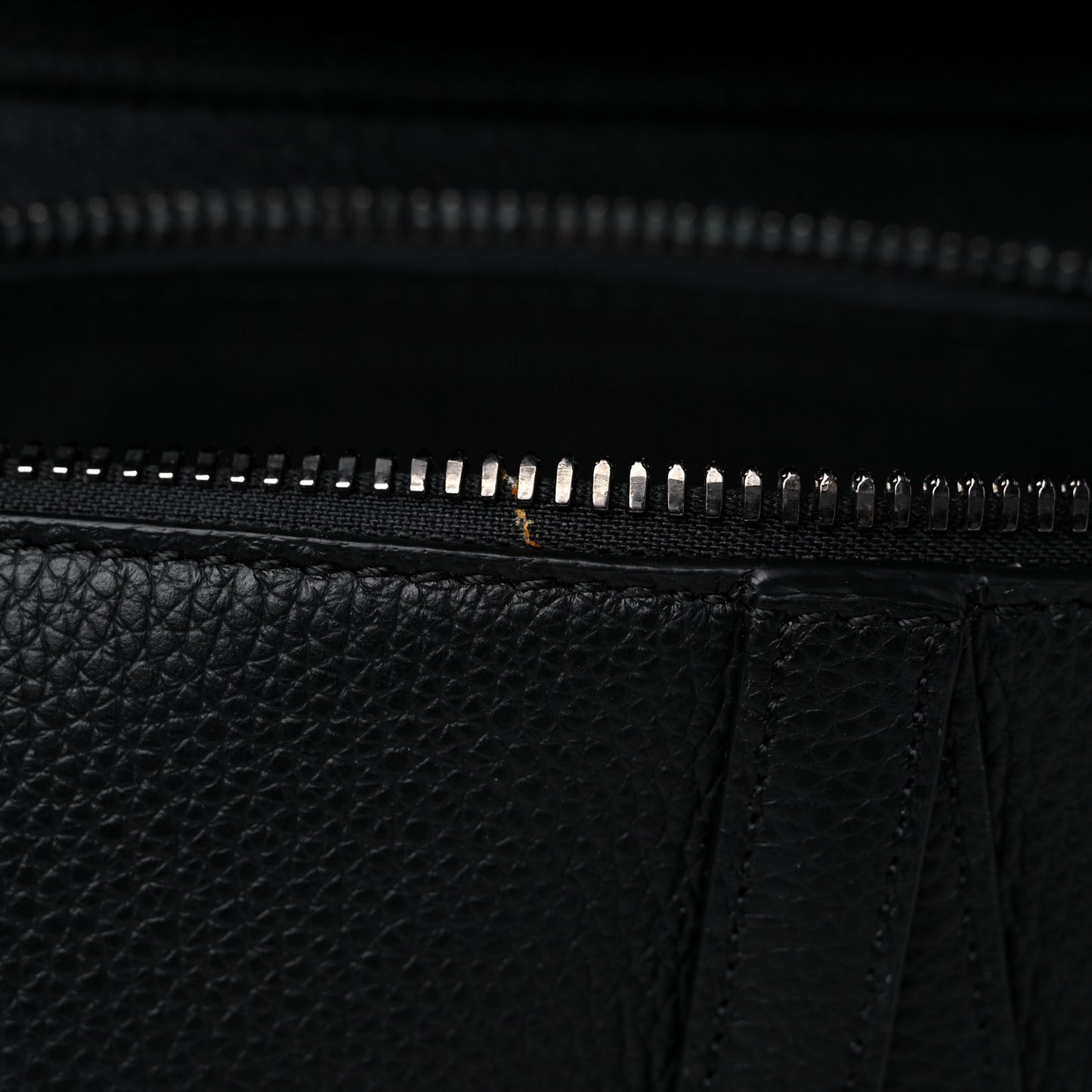 X SHAWN STUSSY Grained Calfskin Saddle Bag Black
