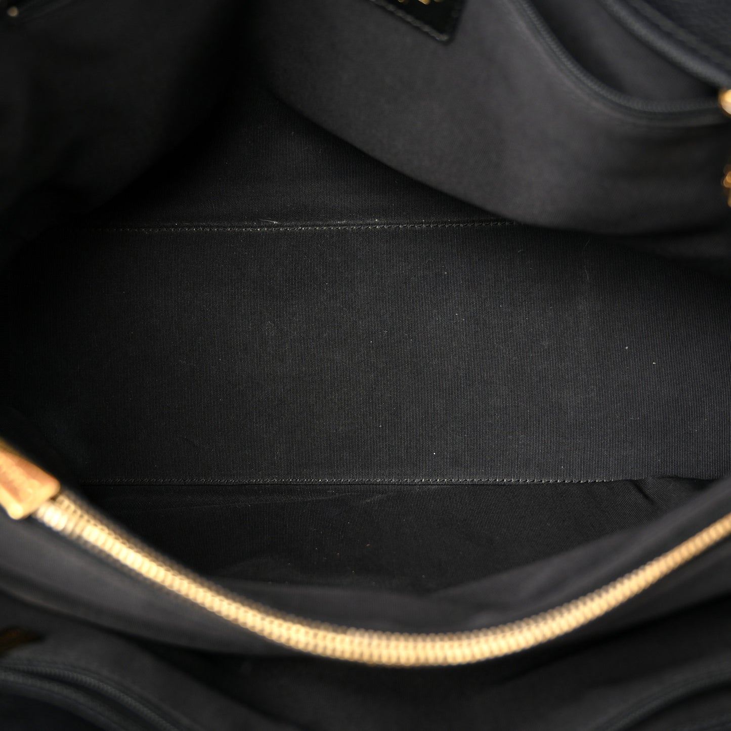 Calfskin Cerf Executive Shopper Tote Black