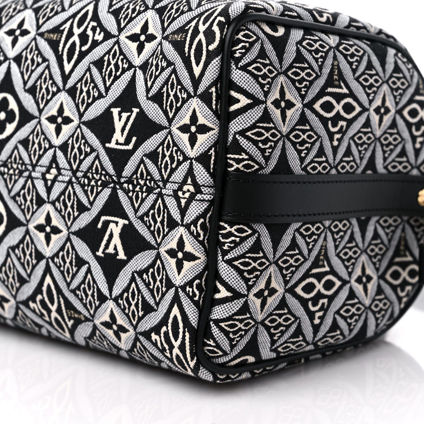 Jacquard Since 1854 Speedy Bandouliere 25 Black