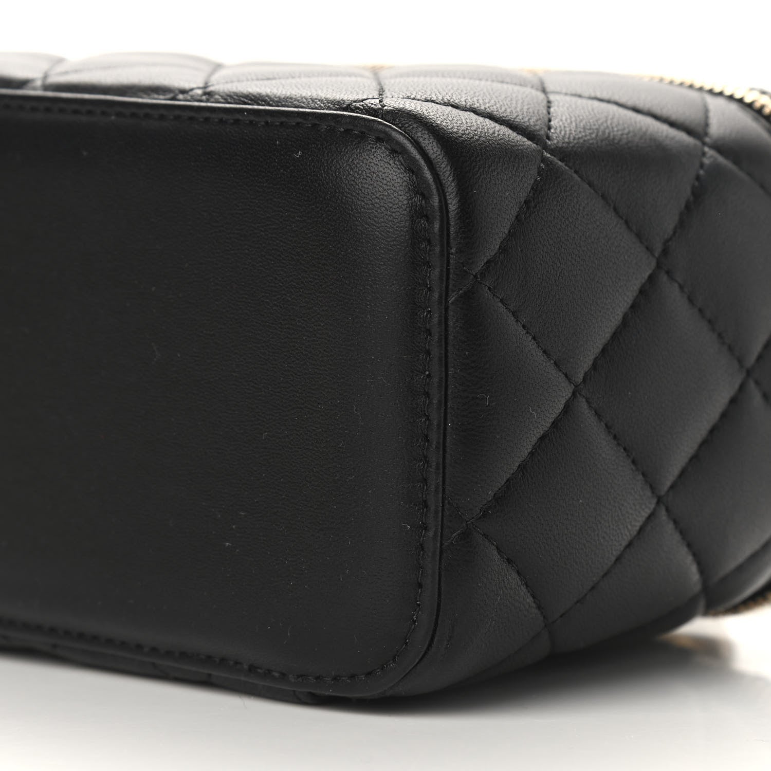 Chanel Lambskin Quilted Pearl Crush Small Vanity Case With Chain Black 9 of 9
