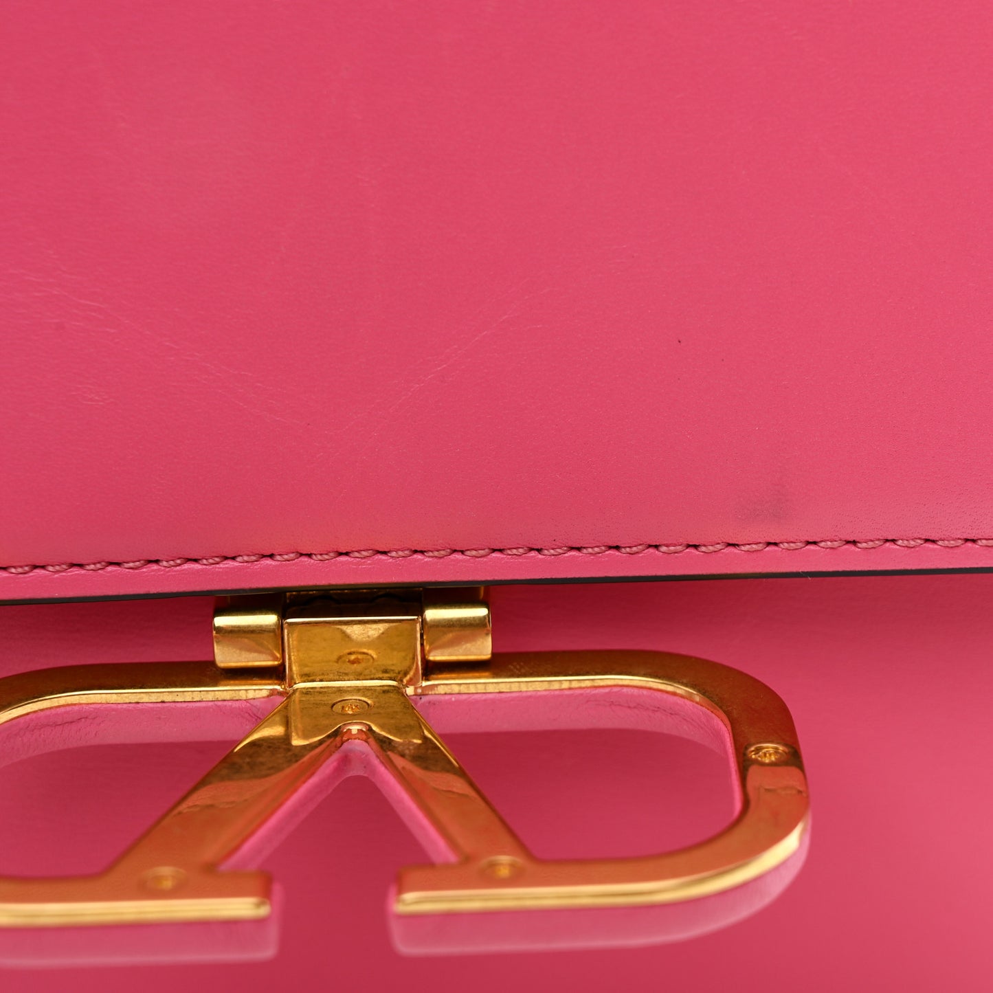 Smooth Calfskin Small VSling Shoulder Bag Pink
