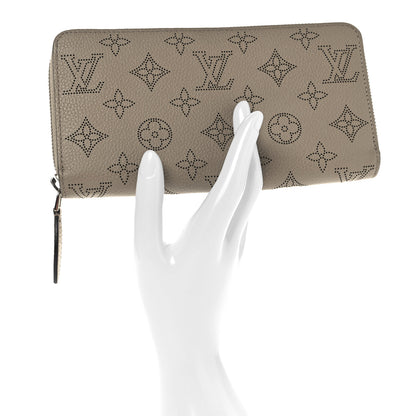 Louis Vuitton Mahina Zippy Wallet Galet 2 of 6