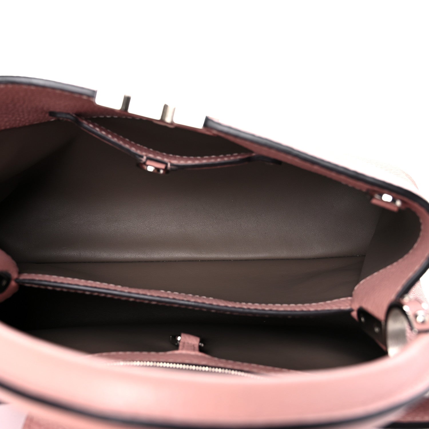 Louis Vuitton Taurillon Capucines PM Magnolia 5 of 8