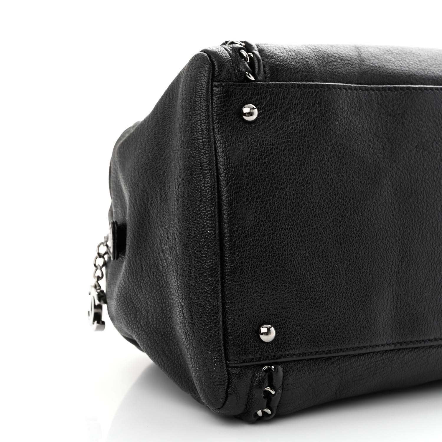 Chanel Smooth Calfskin Medium Luxe Ligne Bowler Black 9 of 10