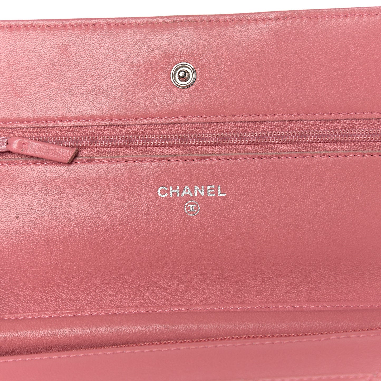 Lambskin Quilted Wallet On Chain WOC Pink