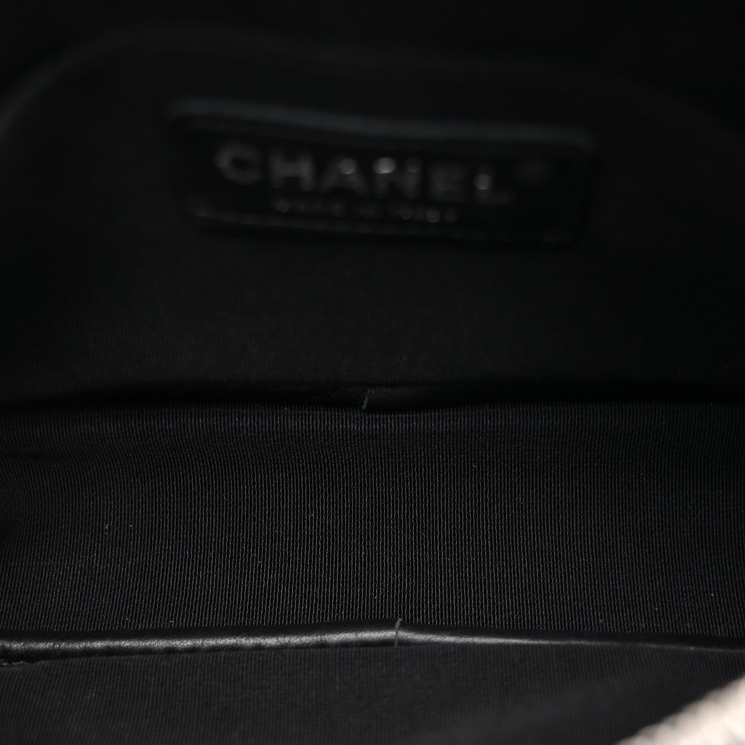 Chanel Calfskin Diagonal Chevron Quilted Tassel Camera Case Black 5 of 10