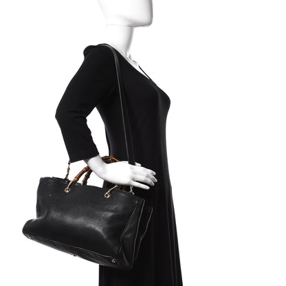 Gucci Pebbled Calfskin Medium Bamboo Shopper Tote Black 2 of 10