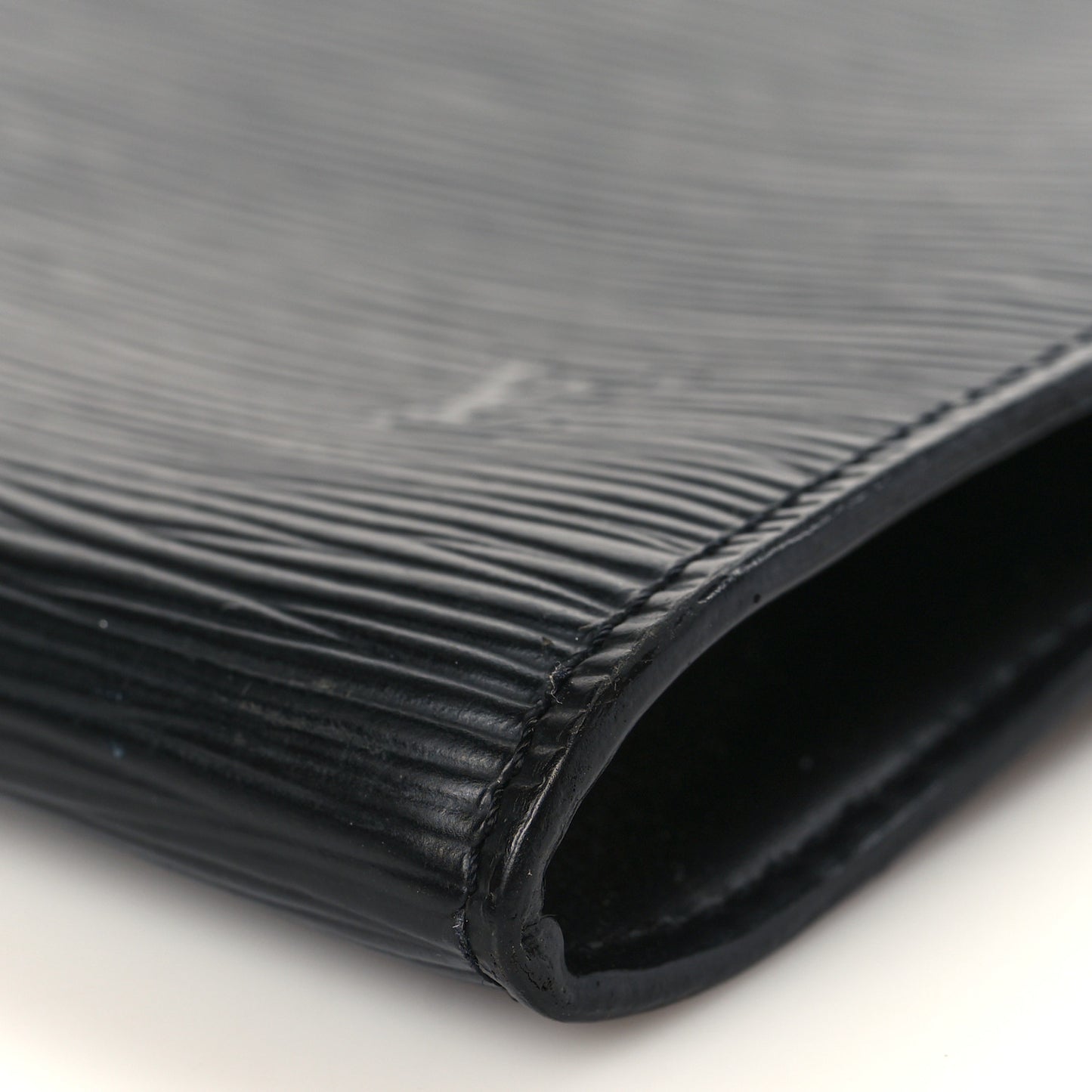 Epi Pochette Accessories 21 Black