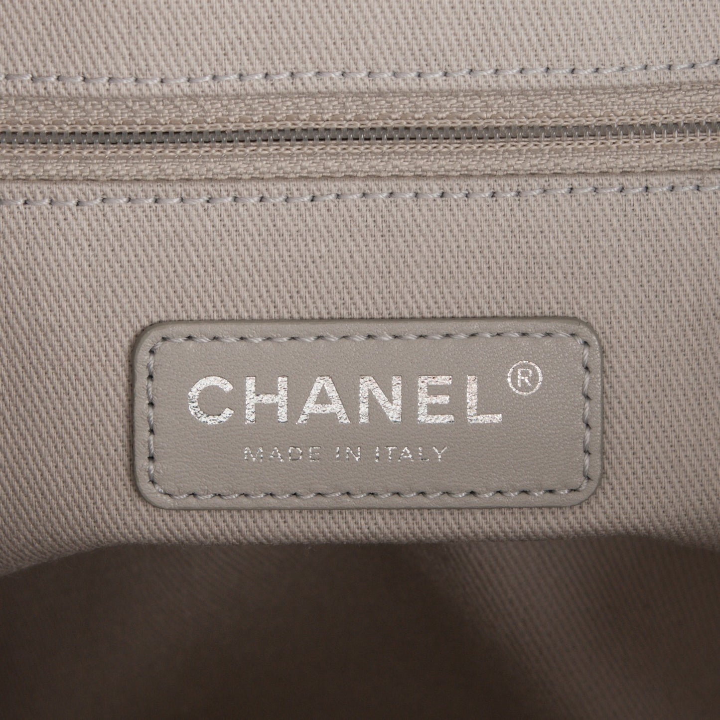 Glazed Calfskin Small Deauville Tote Black