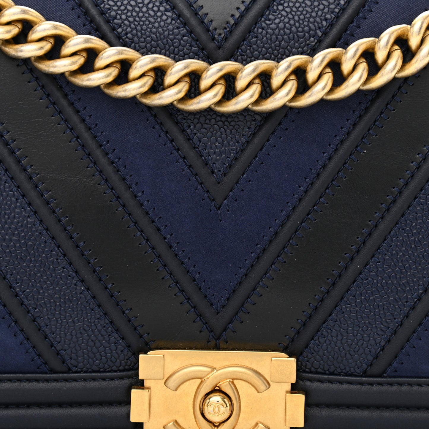 Caviar Suede Calfskin Chevron New Medium Boy Flap Navy