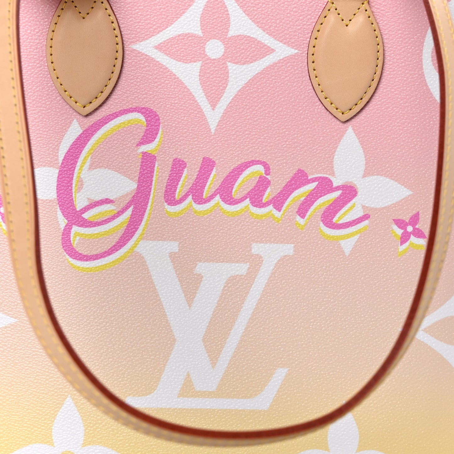 Monogram Giant By The Pool Guam Onthego GM Light Pink