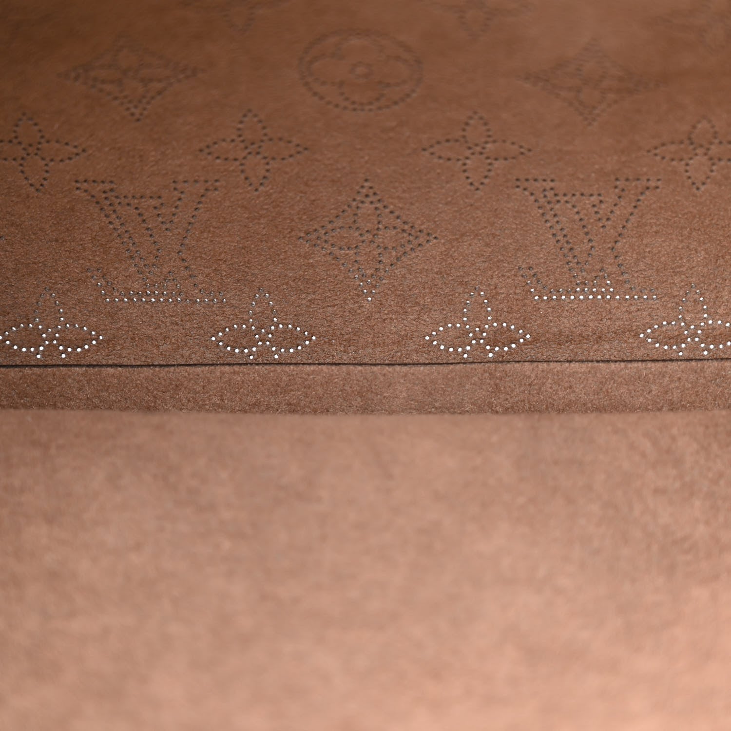 Louis Vuitton Mahina Bella Tote Galet 6 of 12