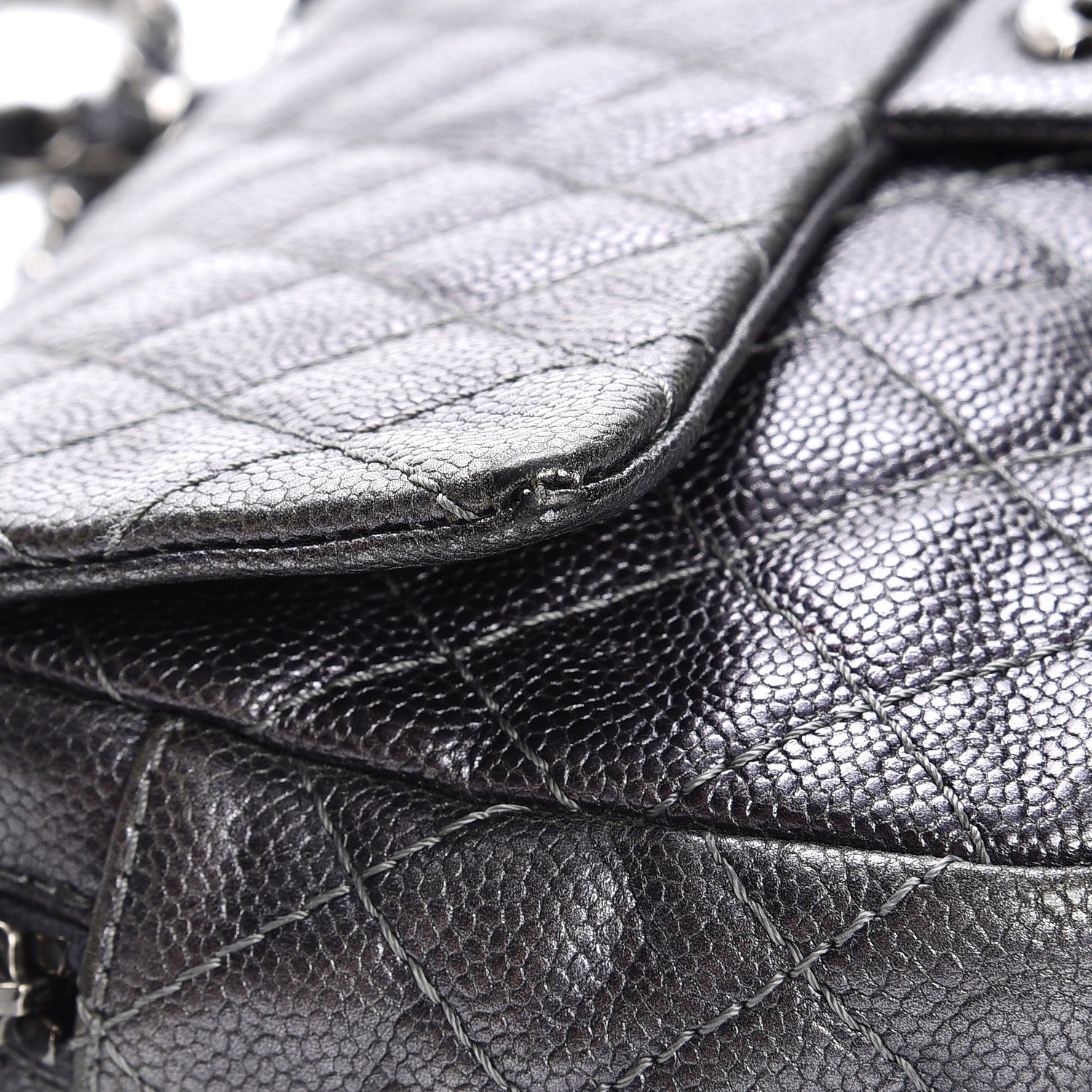 Chanel Iridescent Caviar Quilted Small Chic Flap Argent 4 of 13