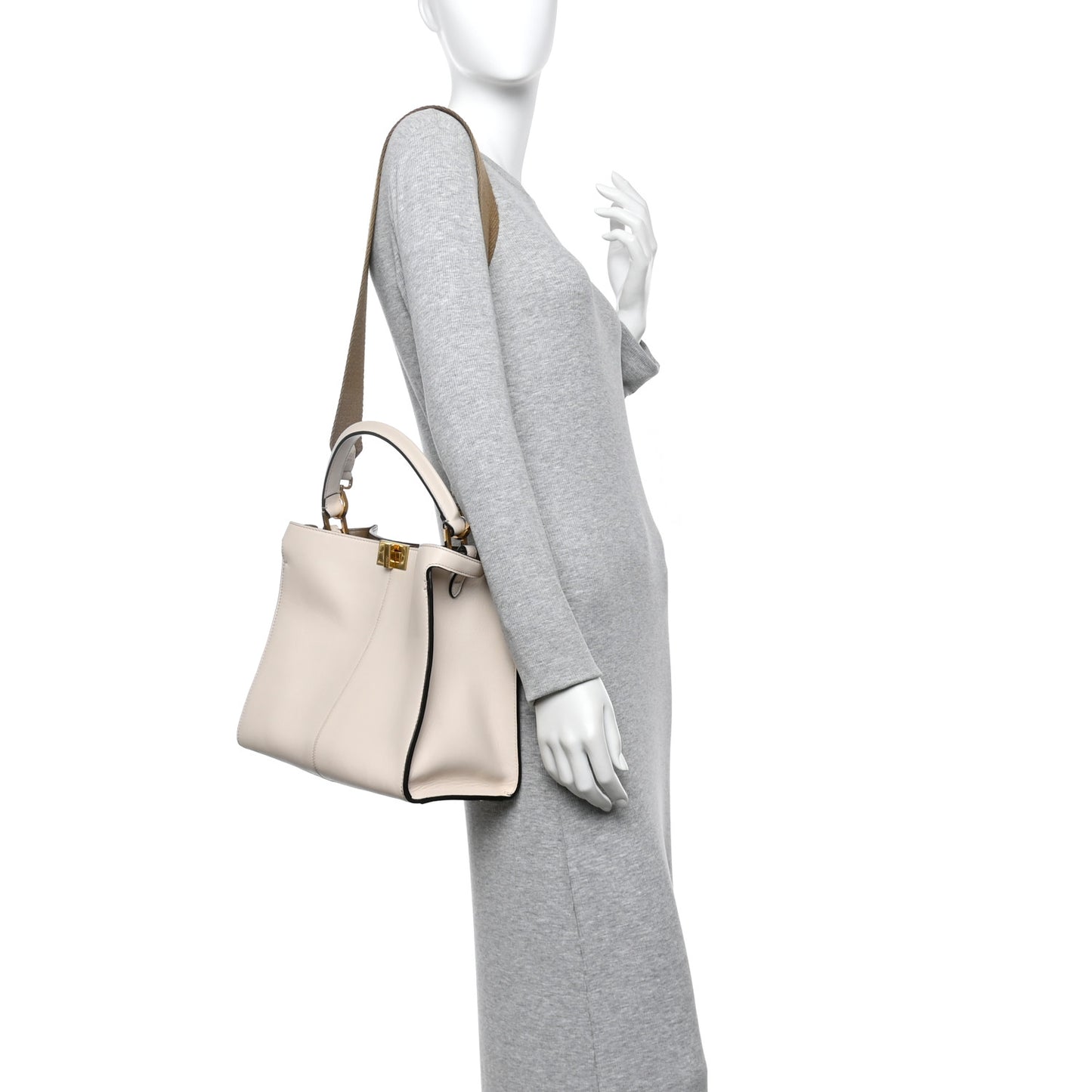 Vitello Seta Century Medium Peekaboo X-Lite Camelia Barolo