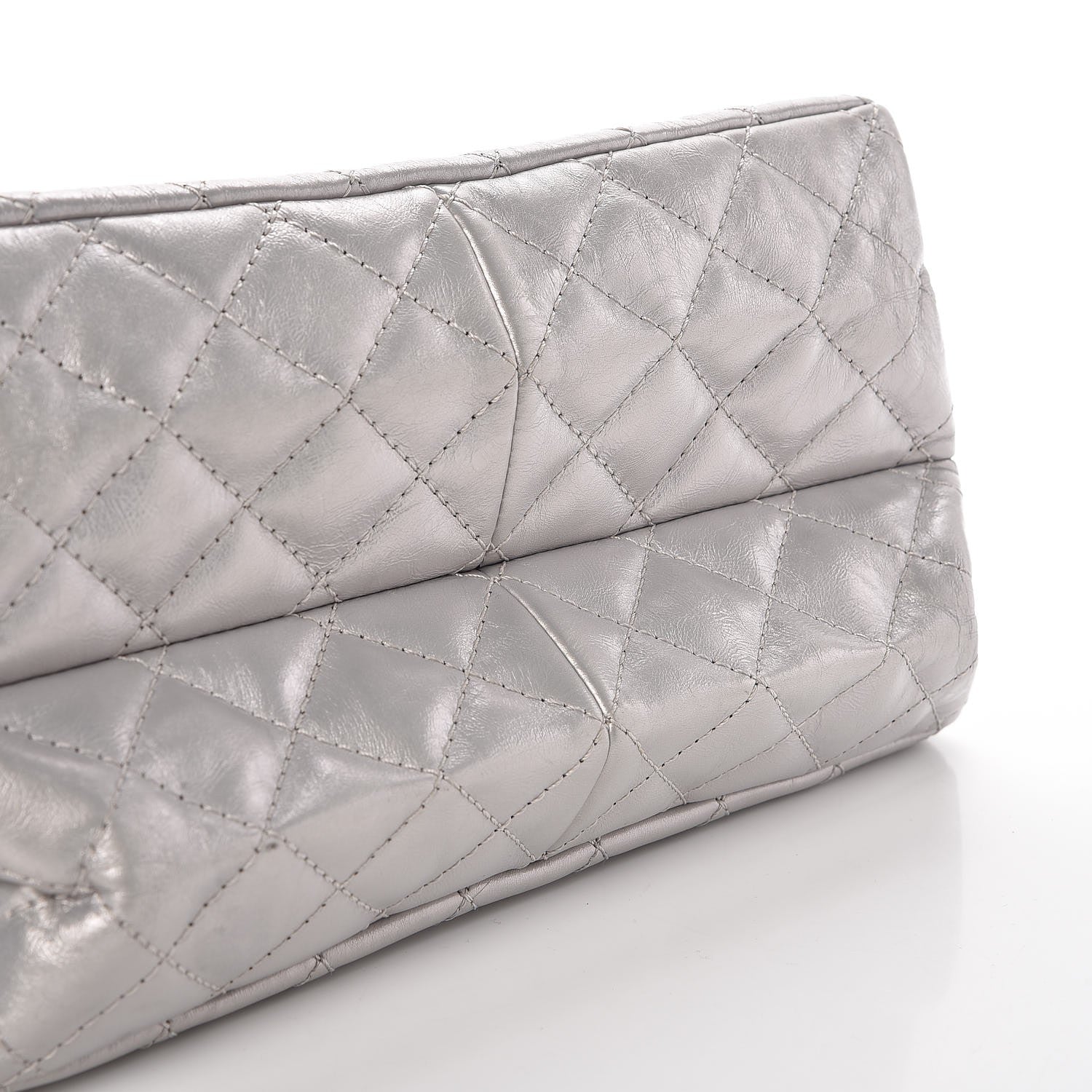 Chanel Metallic Aged Calfskin Quilted Reissue 2.55 Accordion Flap Silver 17 of 24