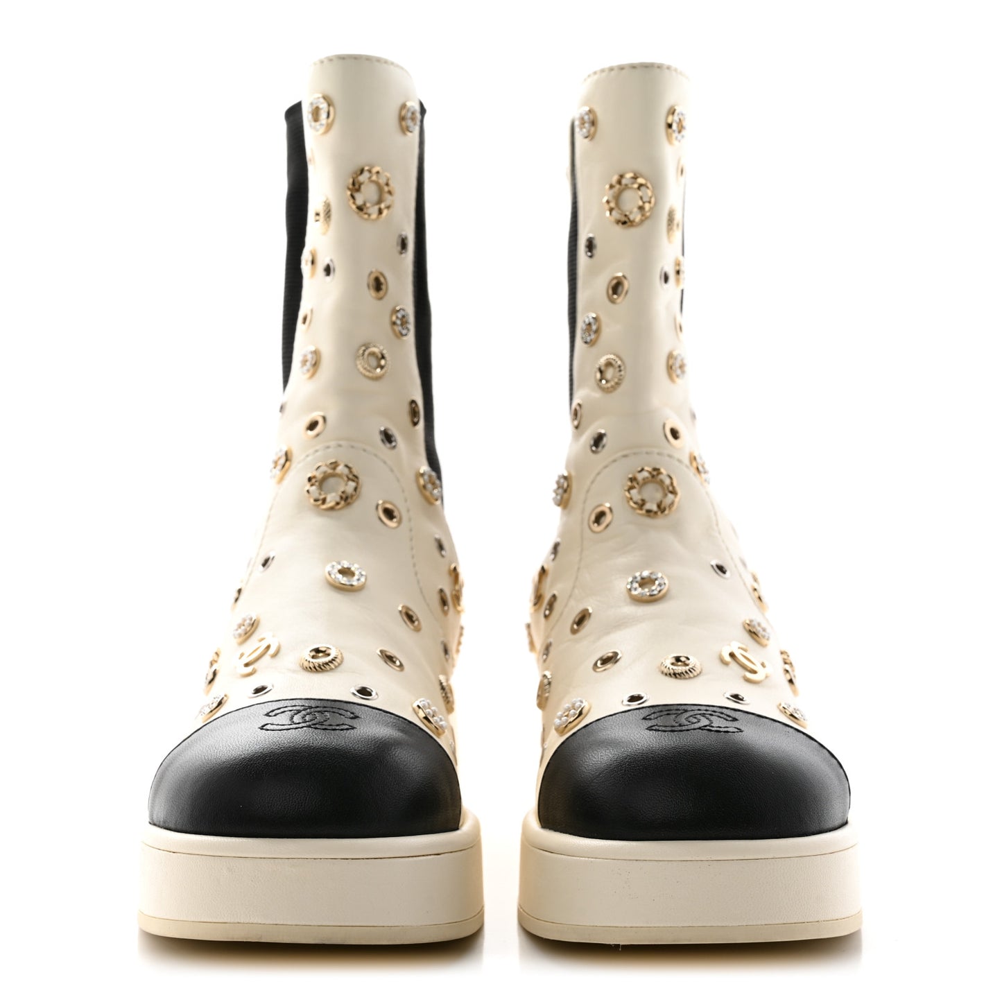 Lambskin Riveted Cap Toe Short Boots 38 Ivory Black