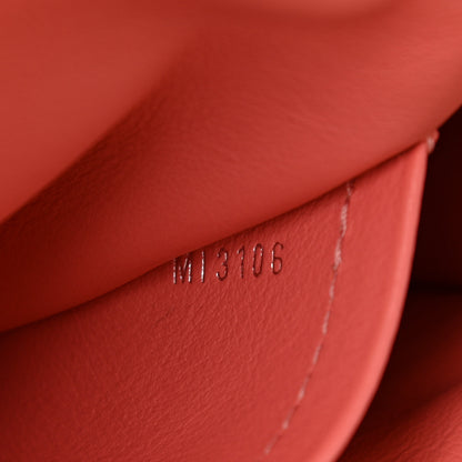 Louis Vuitton Taurillon Capucines MM Galet Coral Pebble 7 of 13
