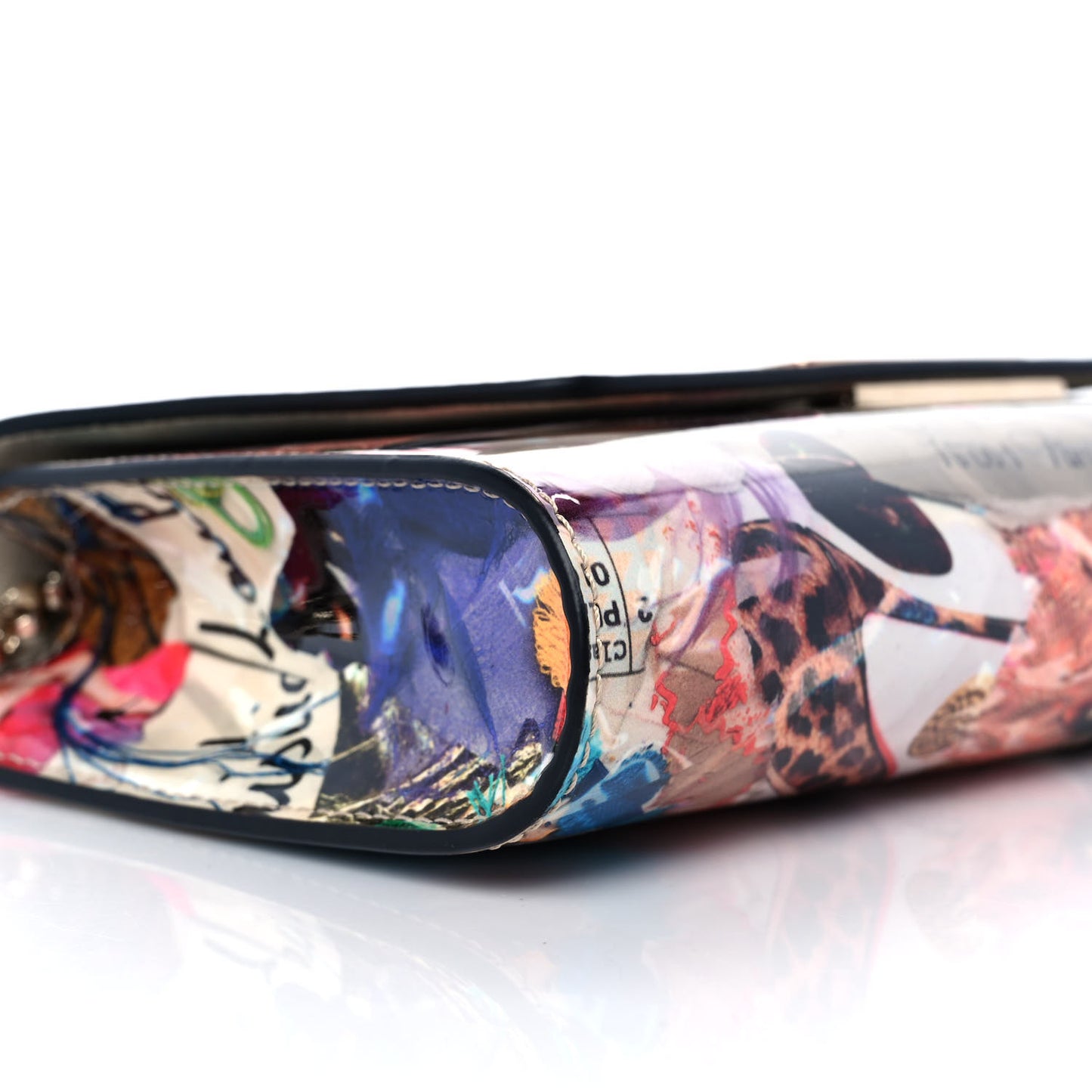 Patent Trash Printed Vero Dodat Clutch Multicolor
