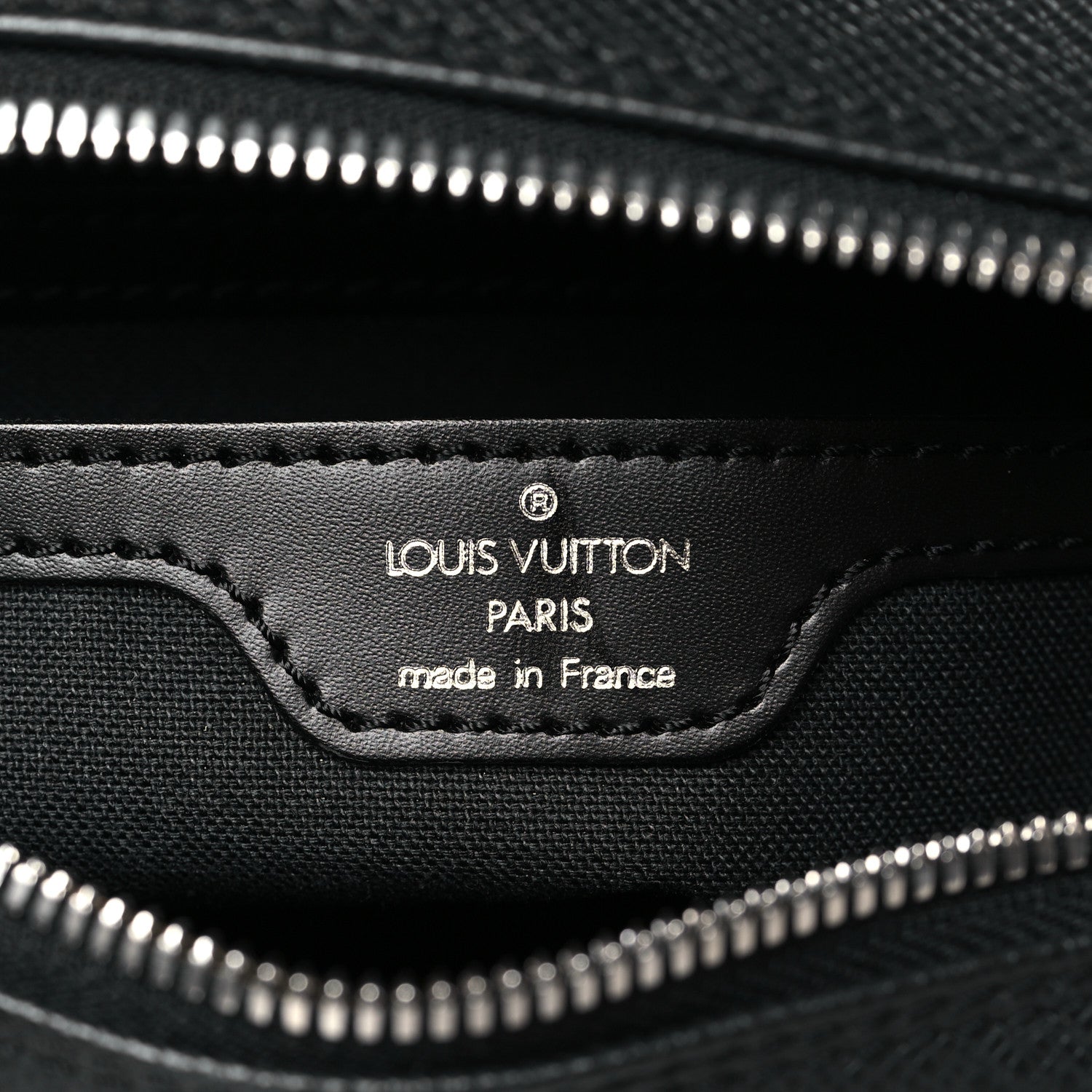 Louis Vuitton Taiga Reporter Messenger Ardoise 7 of 9