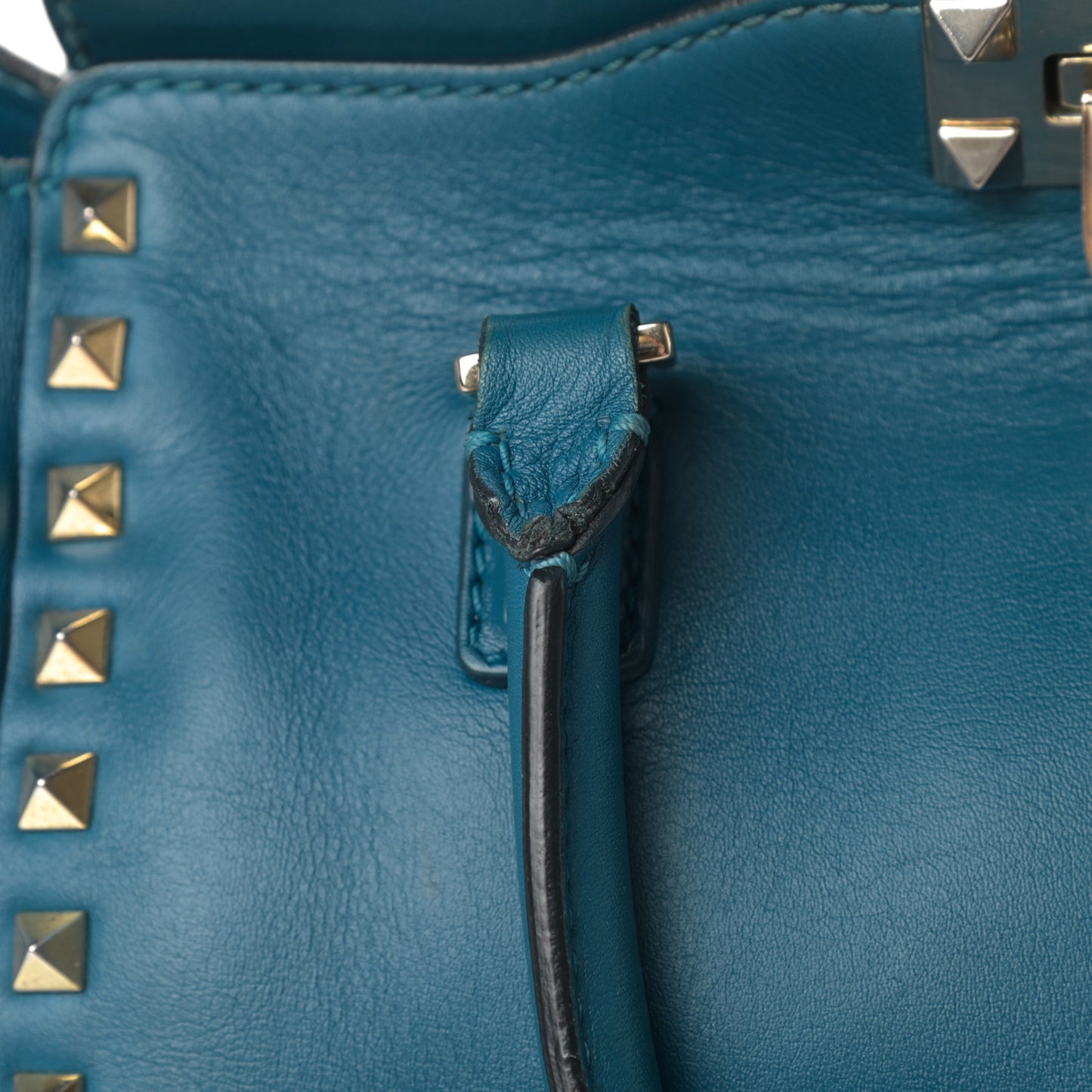 Vitello Small Rockstud Double Handle Tote Blue