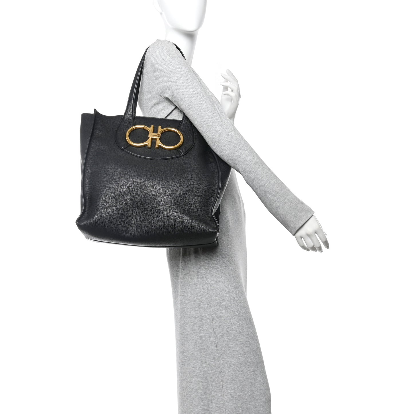 Calfskin Maxi Gancini Tote Black