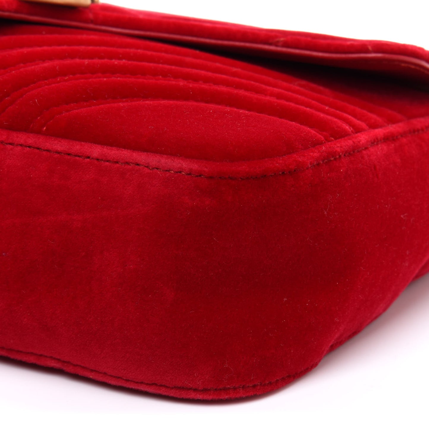 Velvet Matelasse Medium GG Marmont Shoulder Bag Hibiscus Red