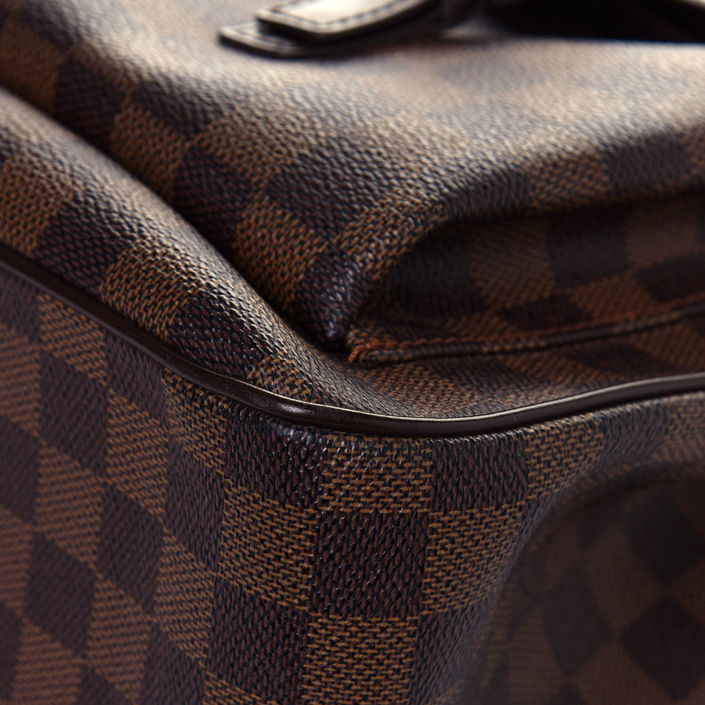 Damier Ebene Uzes
