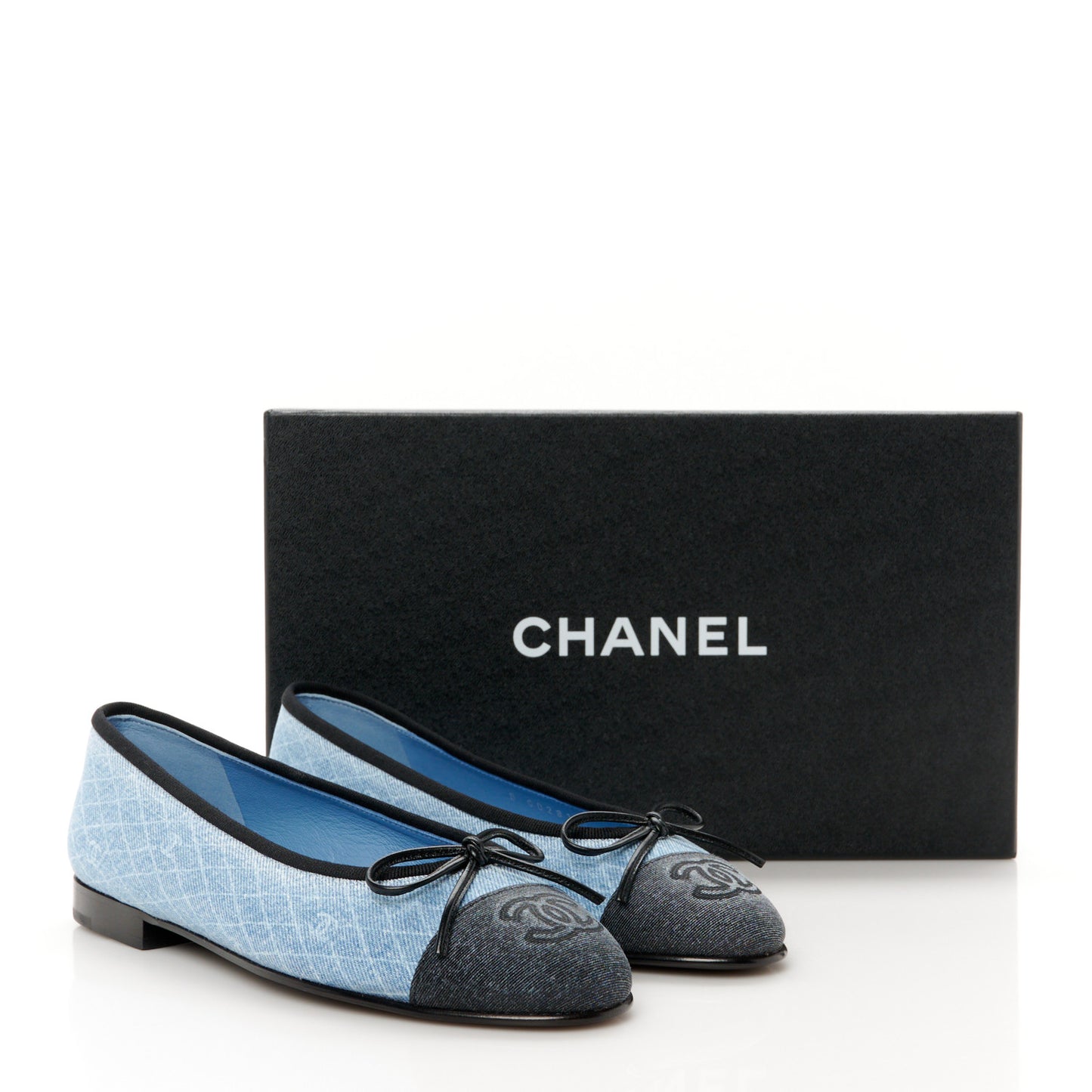 Denim Printed Quilt CC Cap Toe Ballerina Flats 35 Light Blue Dark Grey