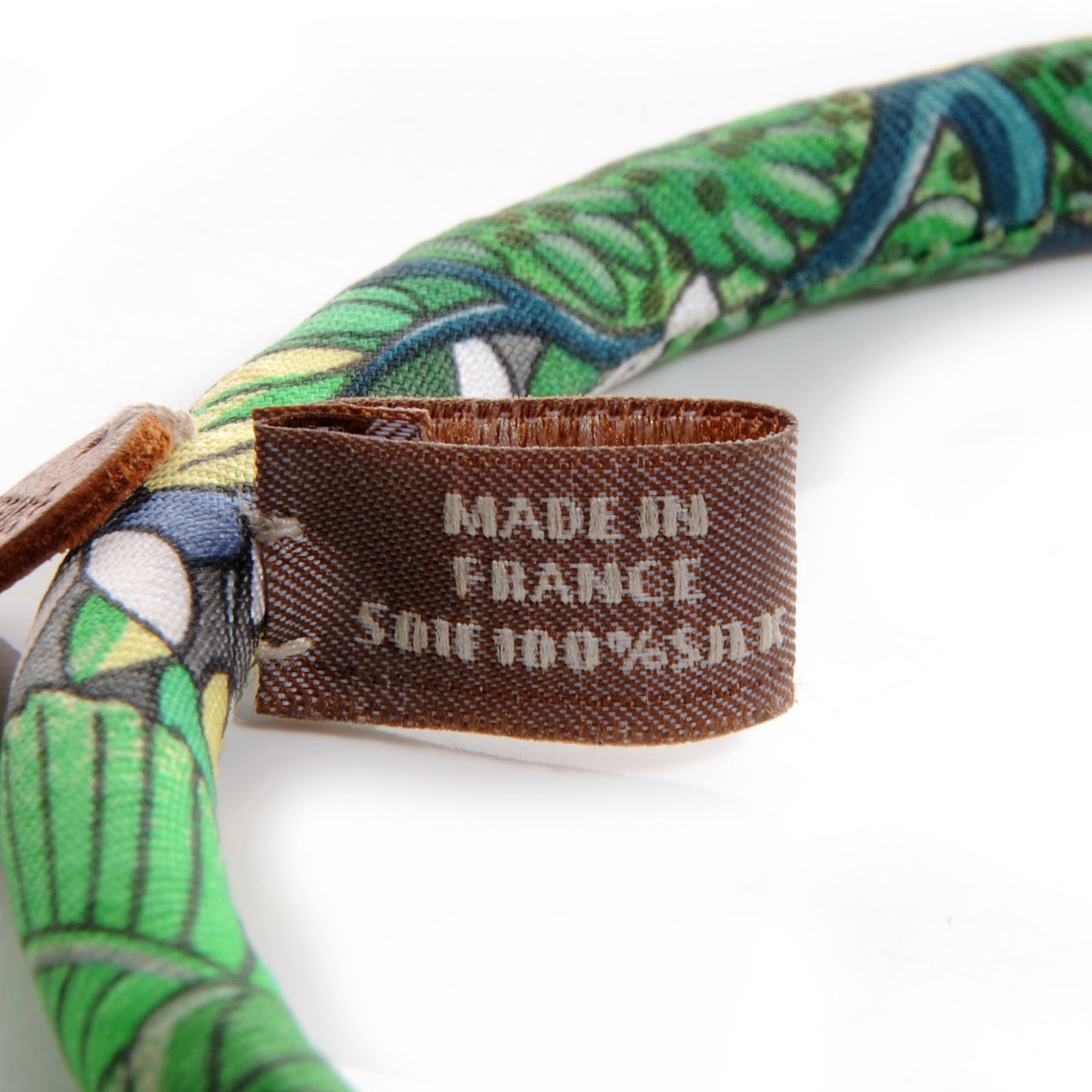 Silk Collier En Bois Et Soie Petit H Necklace