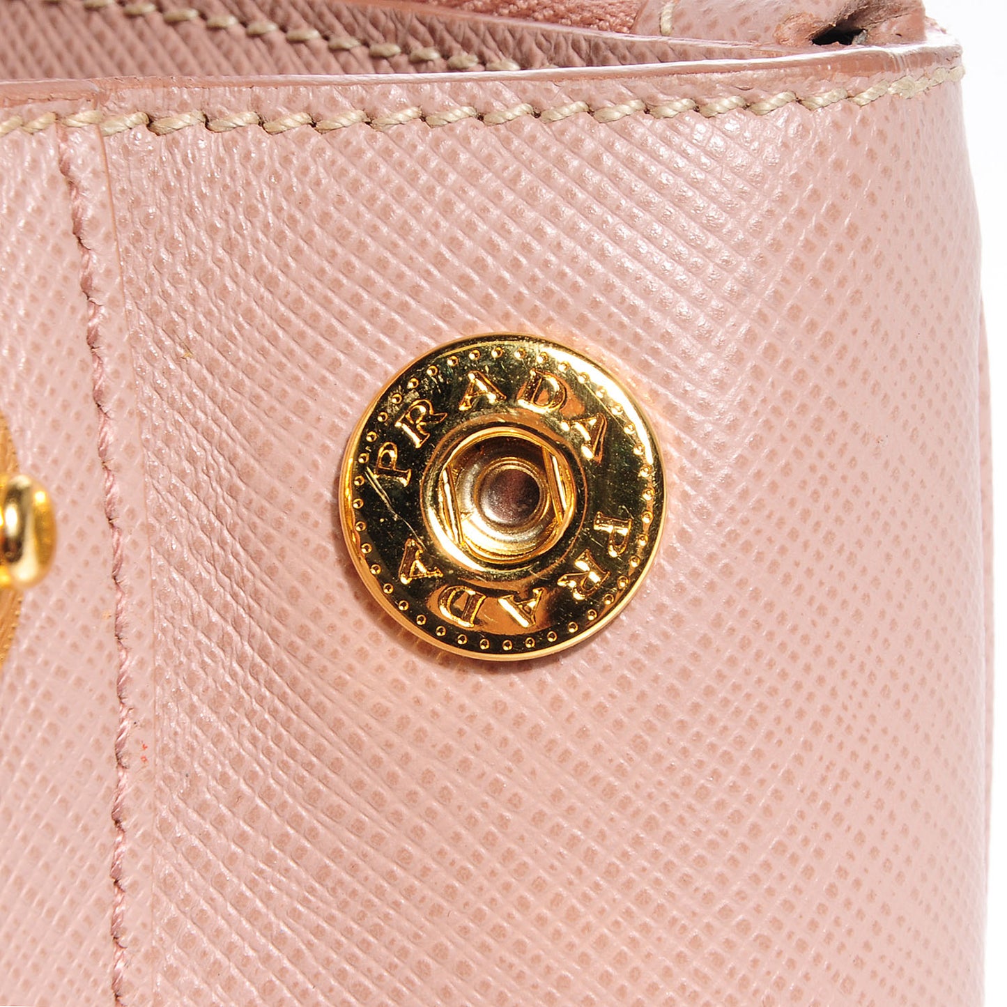 Saffiano Lux Small Double Zip Tote Cammeo