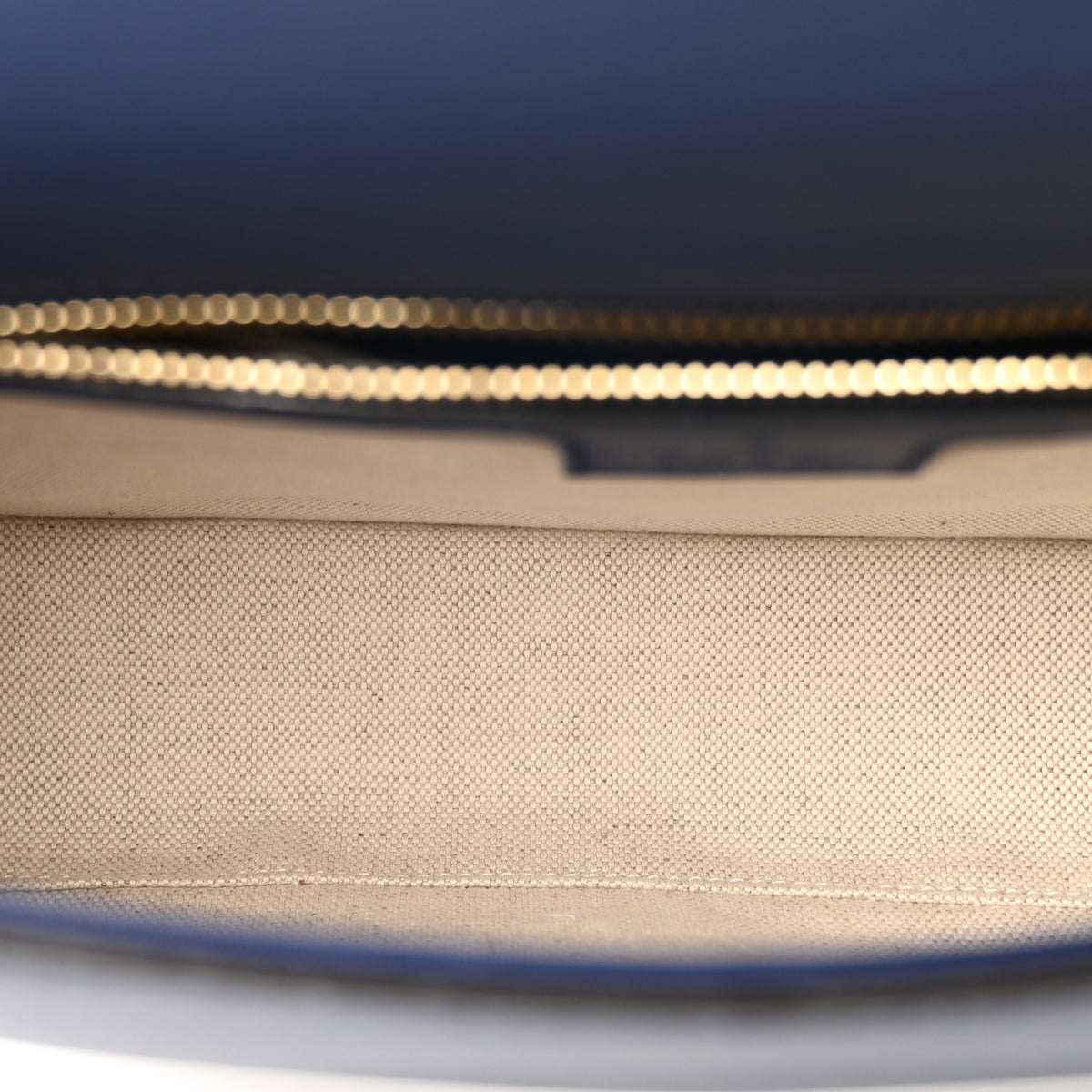 Gucci Roxy Calfskin Medium Blondie Top Handle Bag Blue Agata 5 of 10
