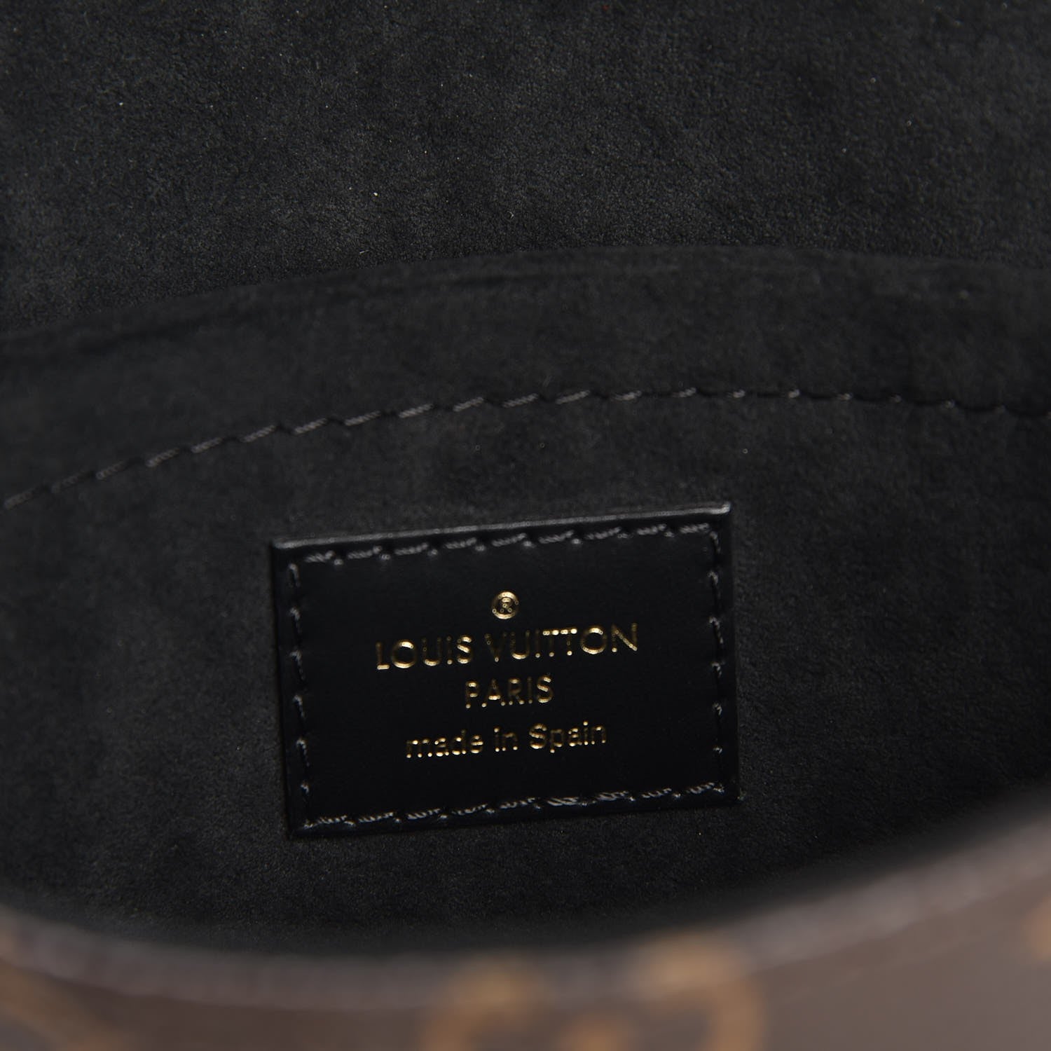 Louis Vuitton Epi Monogram Saint Michel Black 6 of 7