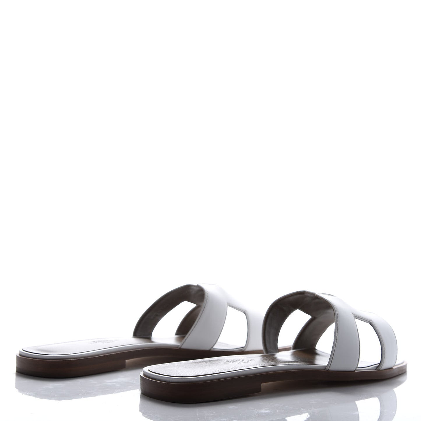 Box Calfskin Oran Sandals 39 White