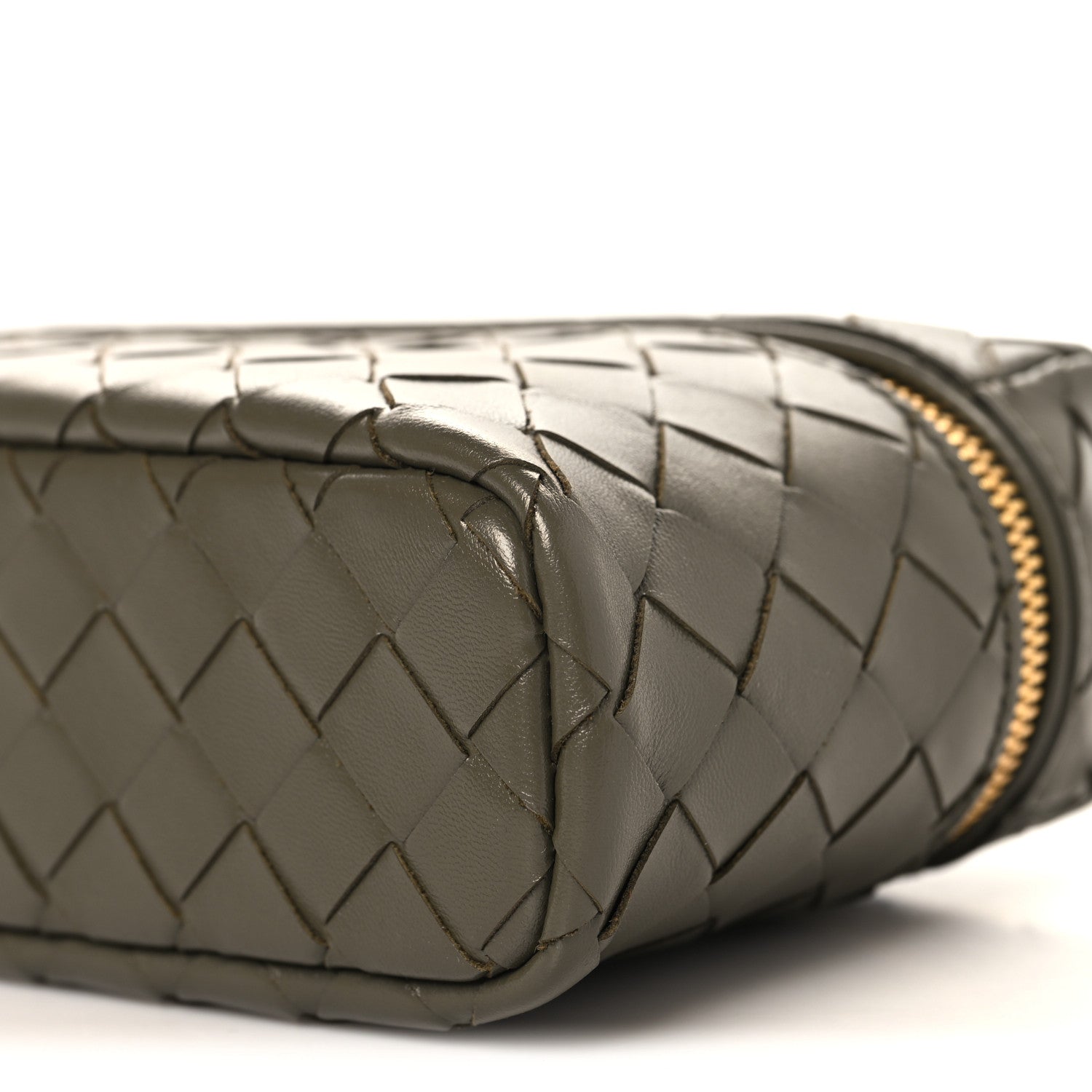 Bottega Veneta Calfskin Intrecciato Bang Bang Vanity Case Pinecone 9 of 10