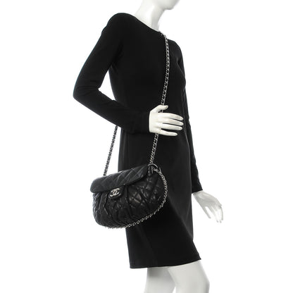 Chanel Washed Lambskin Quilted Medium Chain Around Messenger Black 2 of 7