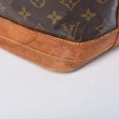 Louis Vuitton Monogram Noe 19 of 35
