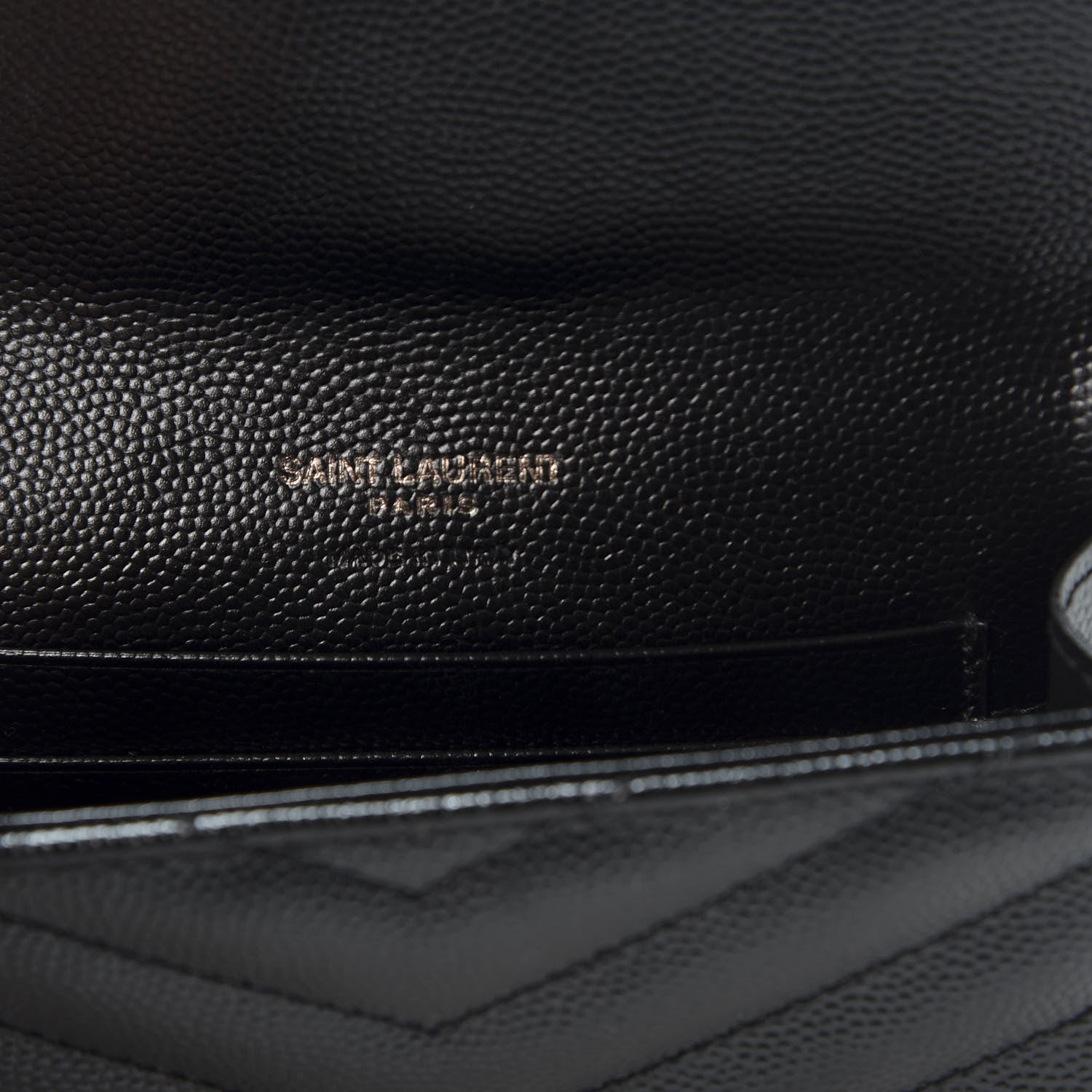 Saint Laurent Grain De Poudre Matelasse Chevron Small Monogram Envelope Wallet Black 7 of 8
