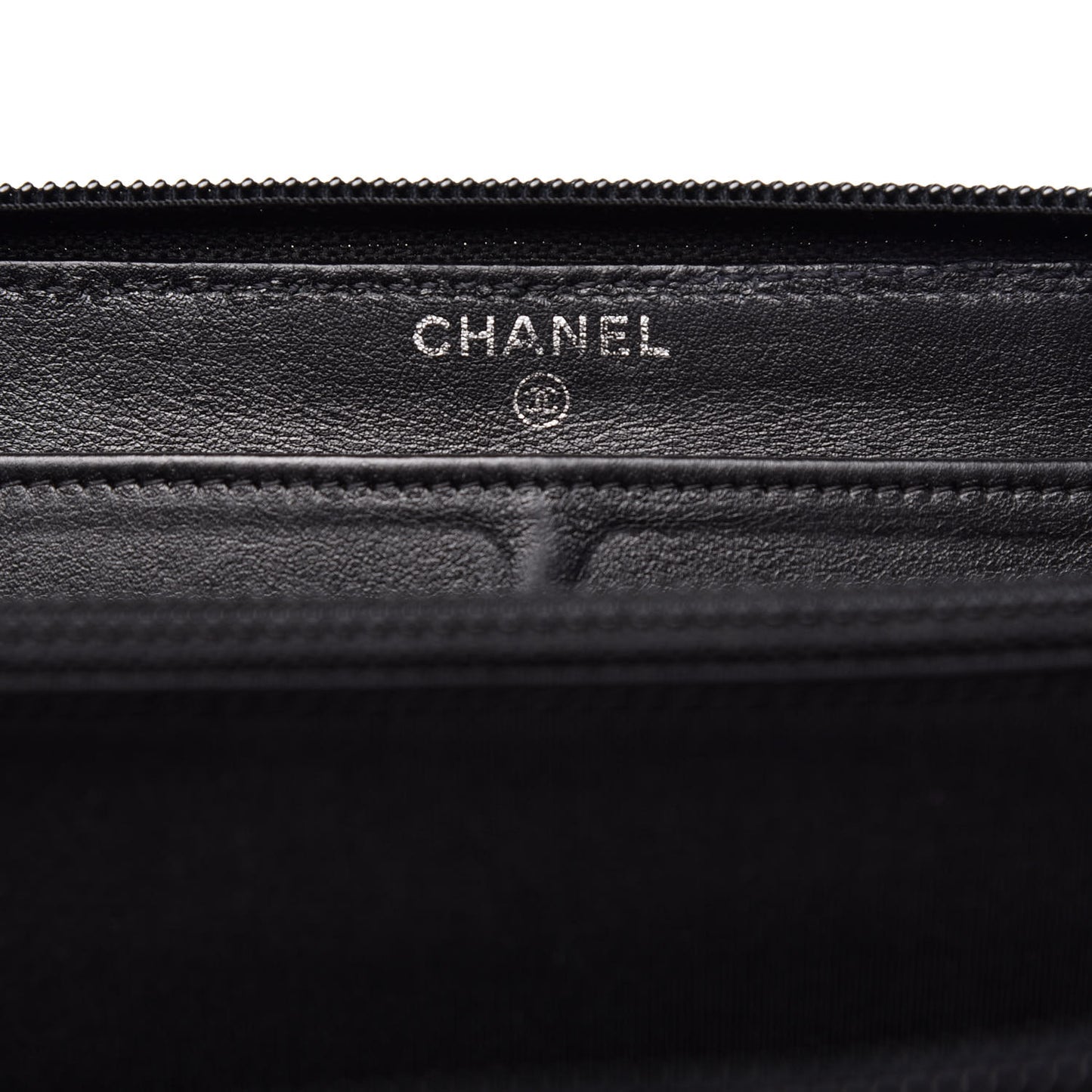 Caviar Large Timeless CC Zip Around Wallet Black