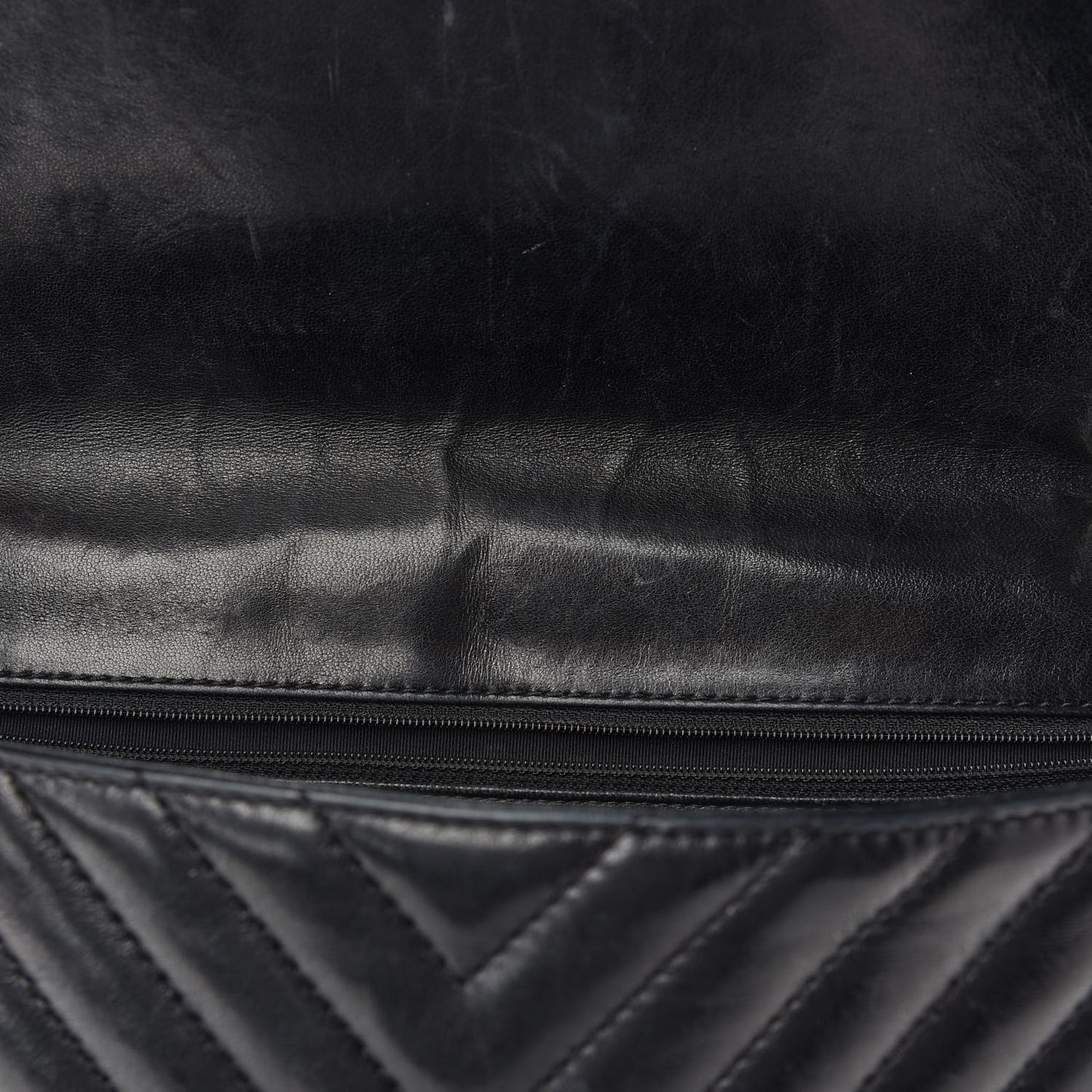 Lambskin Chevron Quilted Maxi Single Flap Black