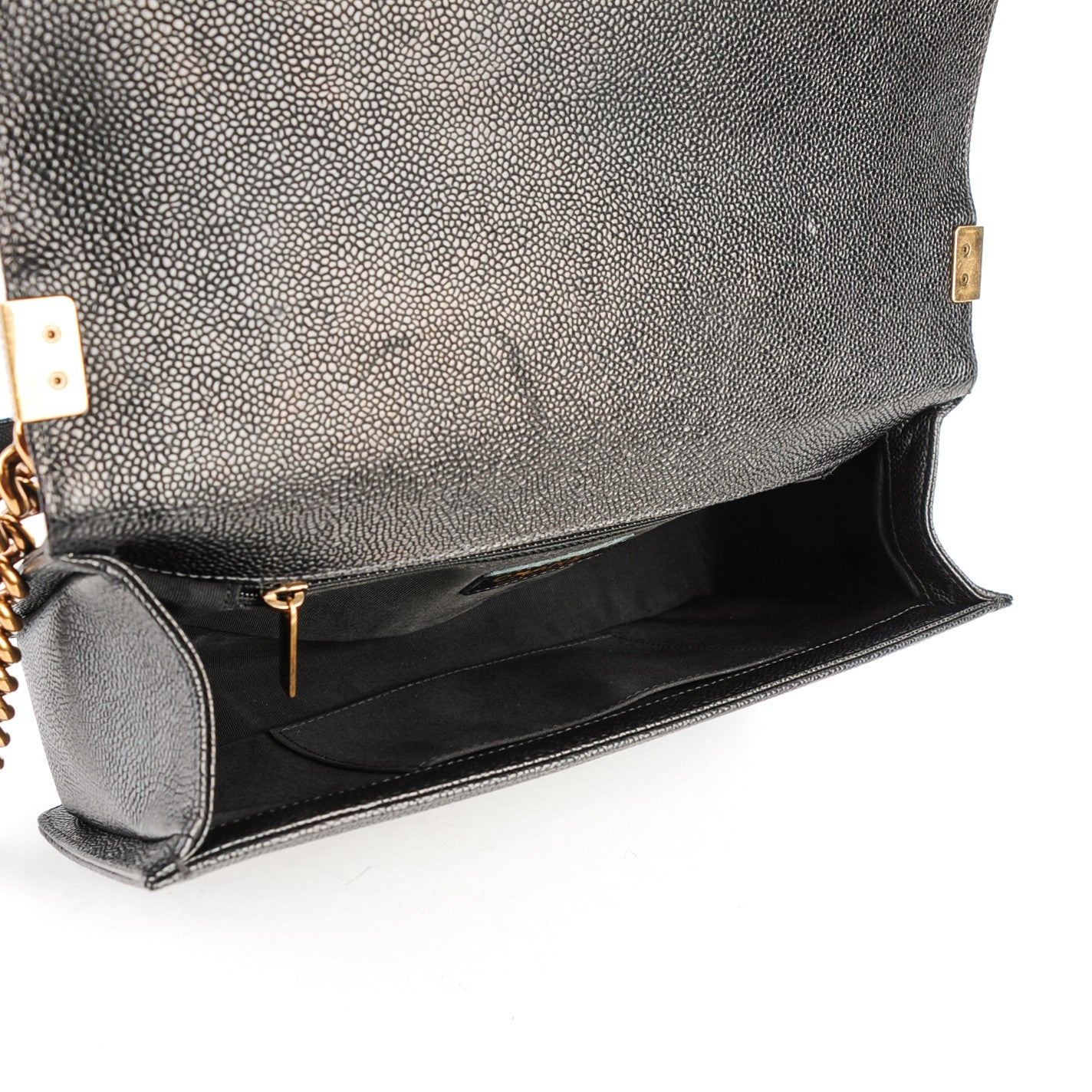 Caviar Quilted New Medium Boy Flap Black