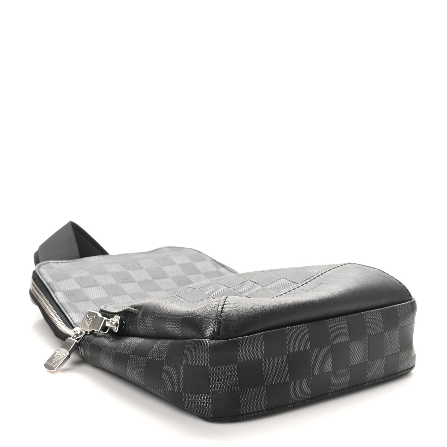 Damier Infini Avenue Sling Bag Onyx