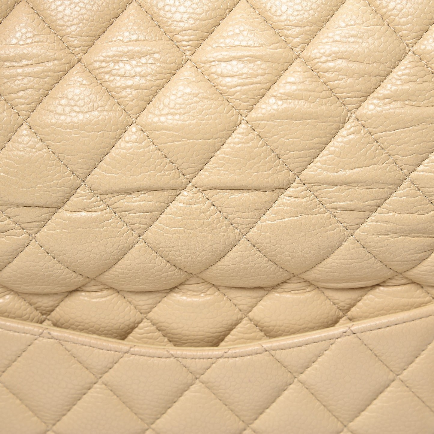 Caviar Quilted Medium Double Flap Beige Clair