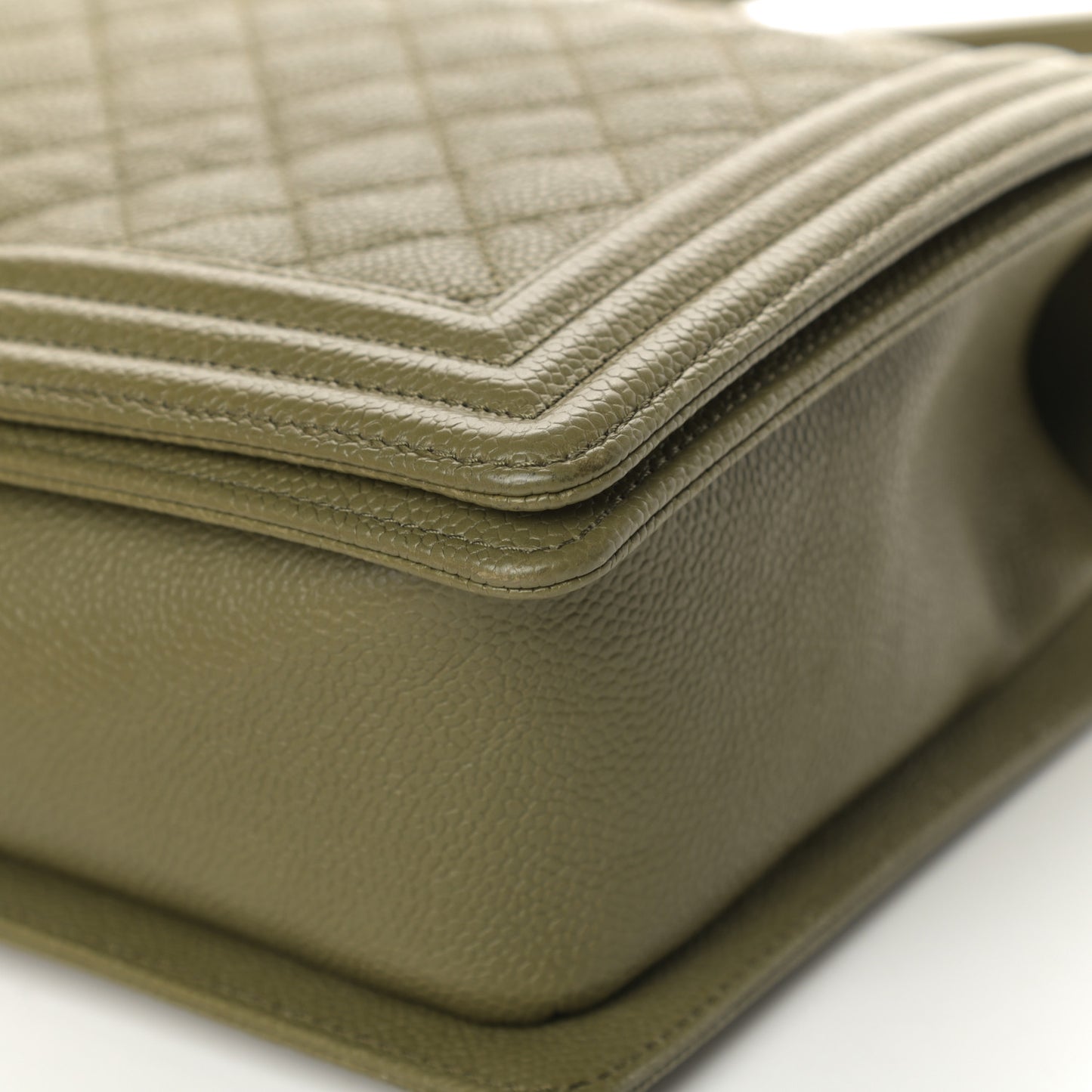 Caviar Quilted New Medium Boy Flap Khaki