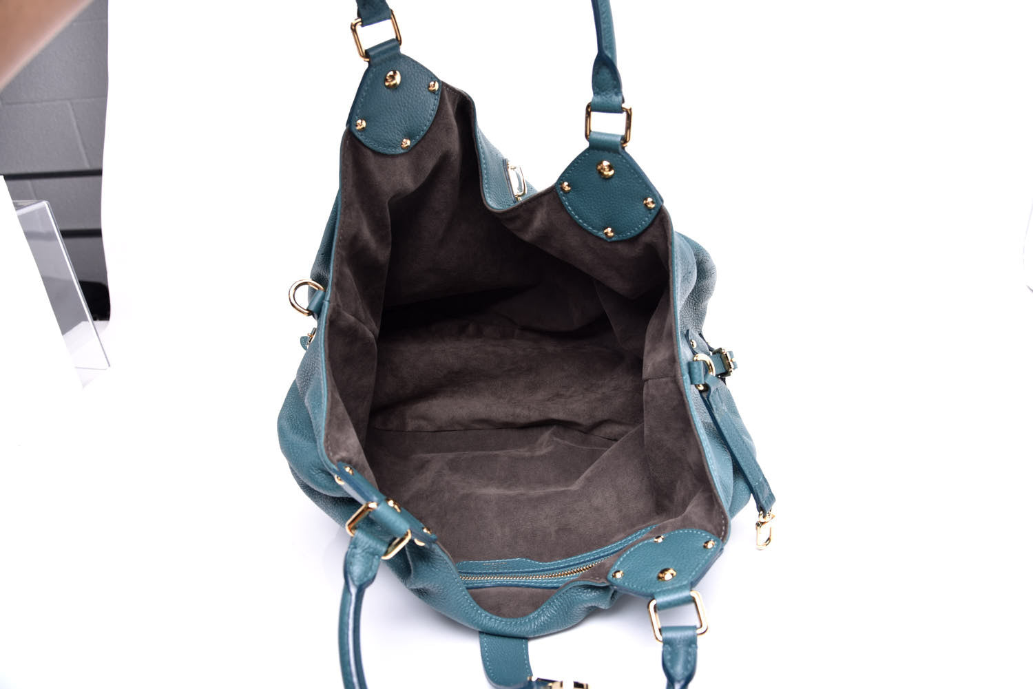 Louis Vuitton Mahina L Lagon 5 of 8