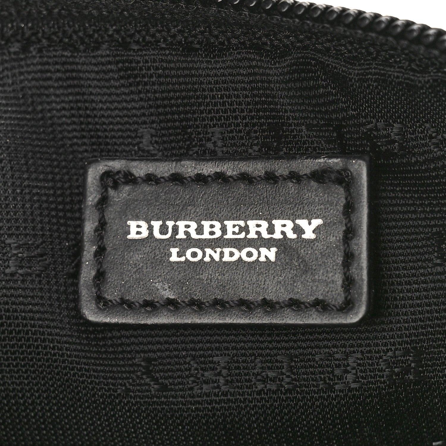 Burberry House Check Pochette 6 of 8