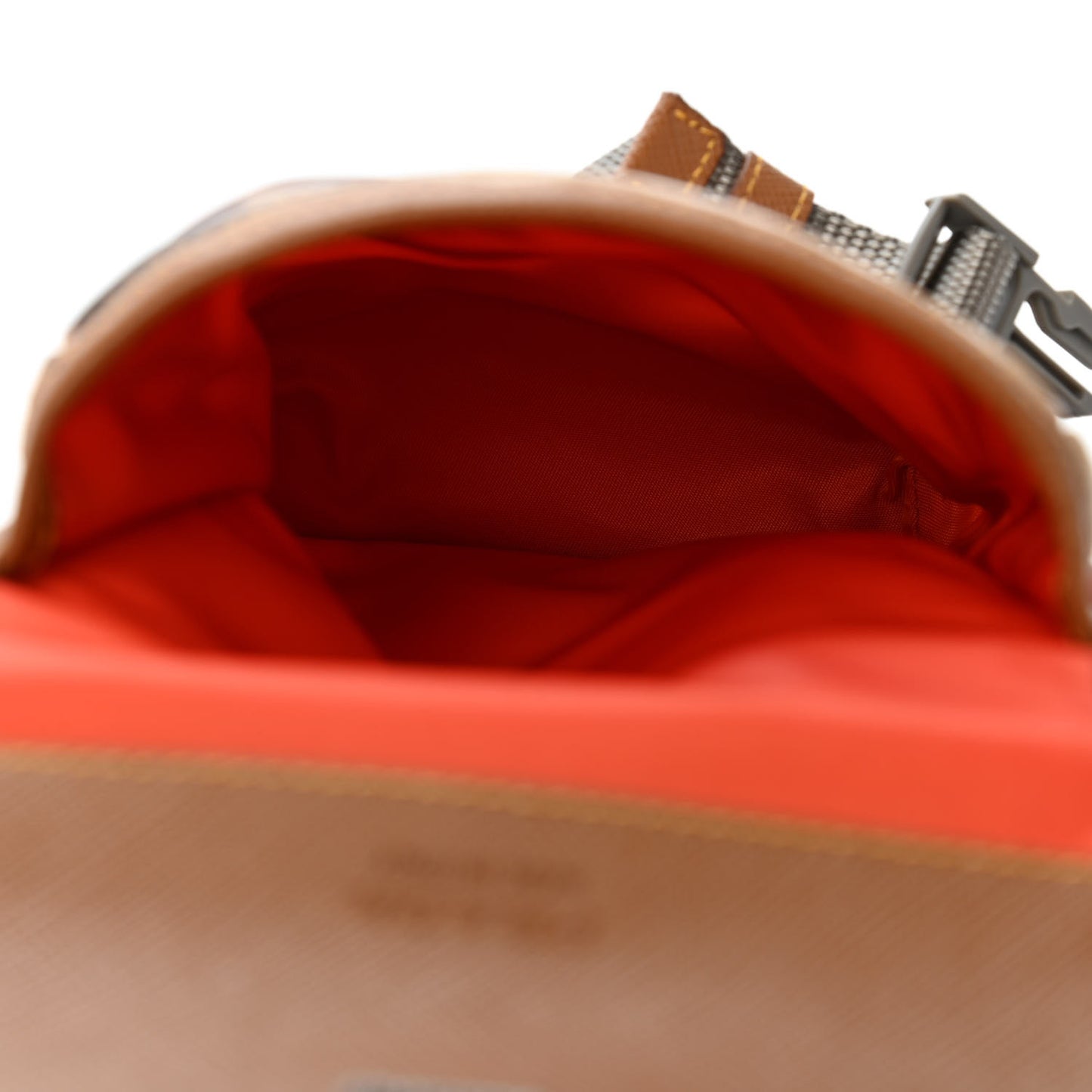 Tessuto Nylon Saffiano Camouflage Print Crossbody Sabbia Caramel