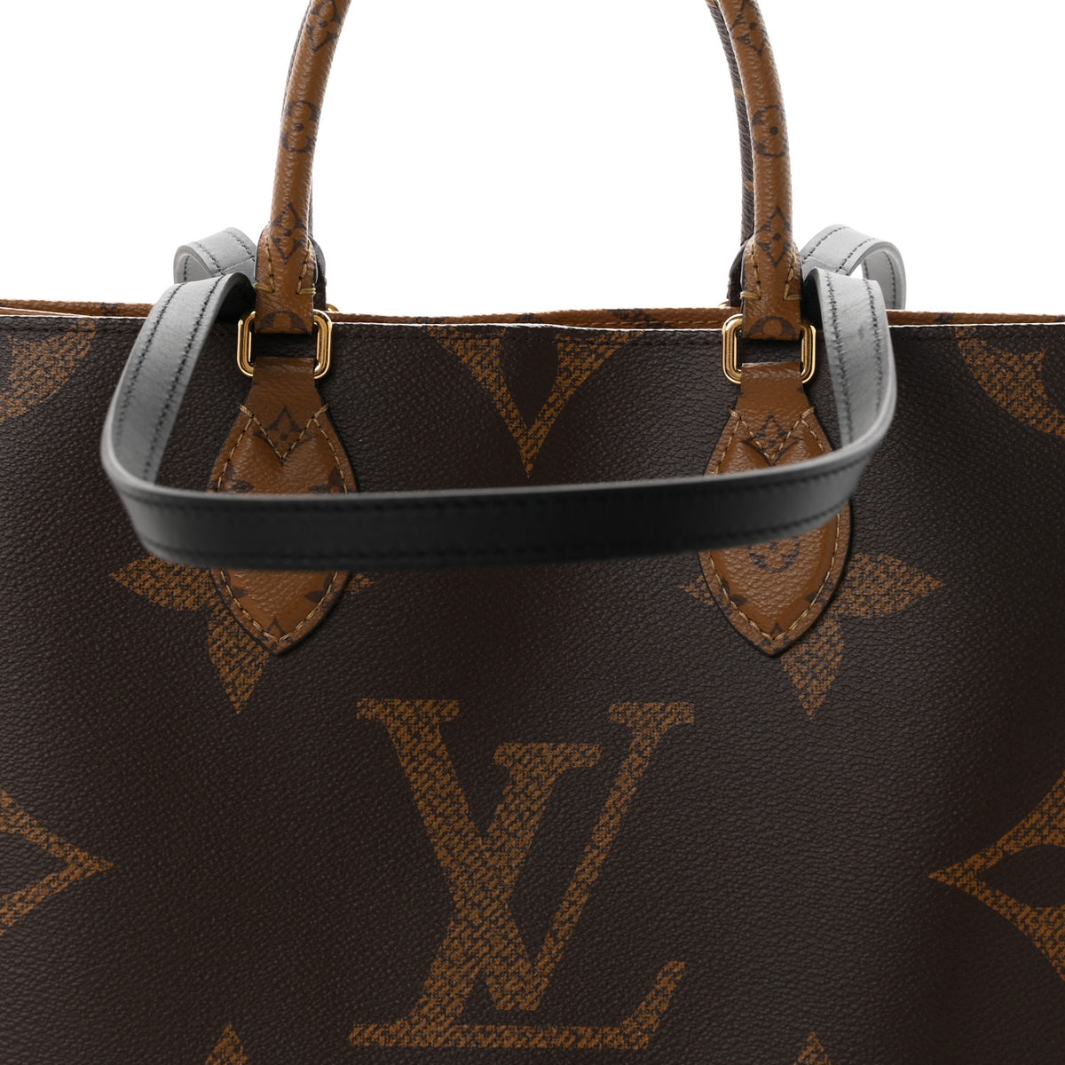 Reverse Monogram Giant Onthego MM