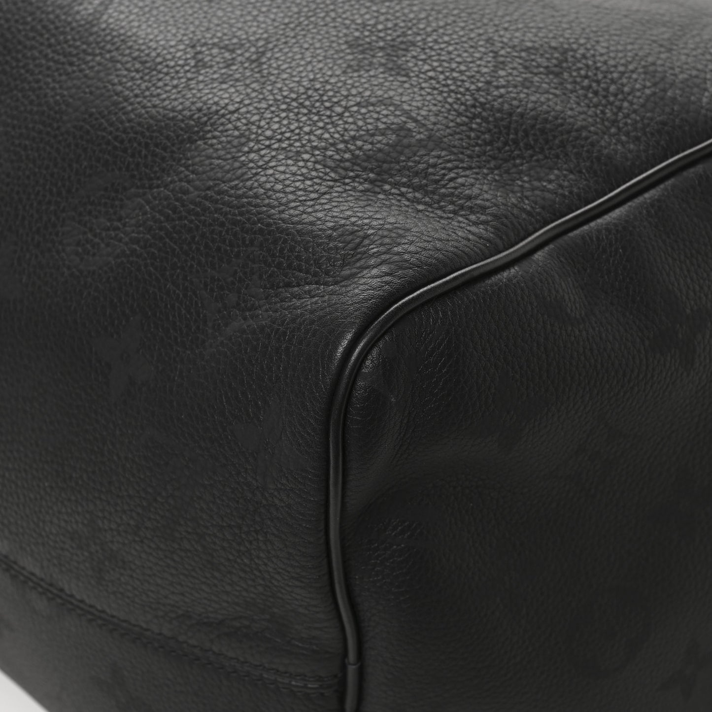 Calfskin Monogram Speedy P9 Bandouliere 40 Ultra Black