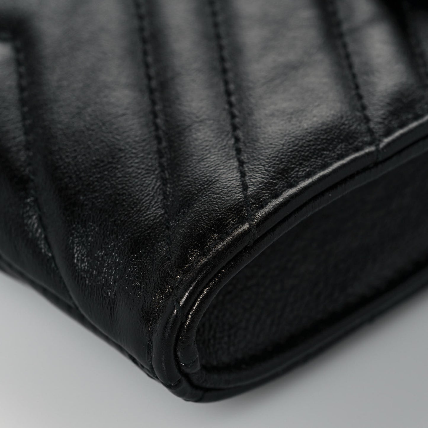 Calfskin Matelasse GG Marmont 2.0 Multi Belt Bag 85 34 Black